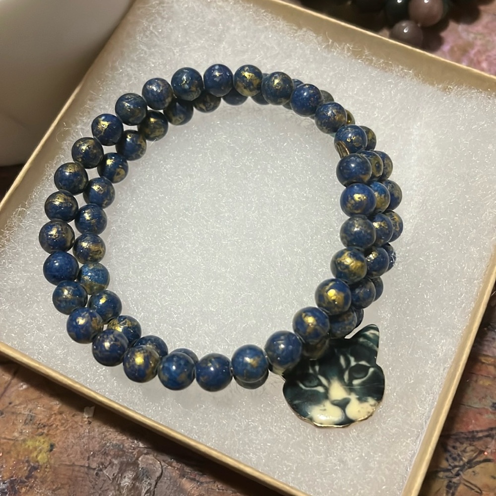 Cat bracelet